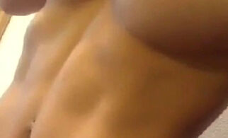Norsk ungdom på Snapchat: Har sex og stripper for åpent kamera