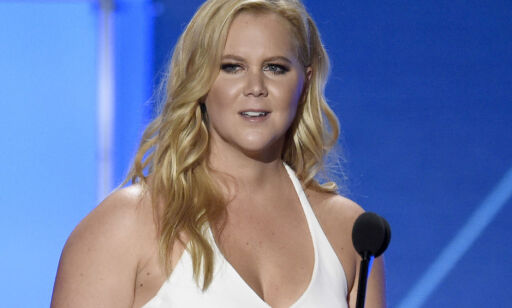 Kritiseres for ikke å være tynn nok til å spille «Barbie» - Nå slår Amy Schumer tilbake