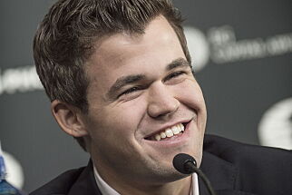 Magnus Carlsen med sterk seier i Georgia