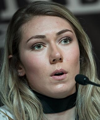 Her blir VM-stjerna satt ut etter plystring fra salen:- Hvem gjorde det der?