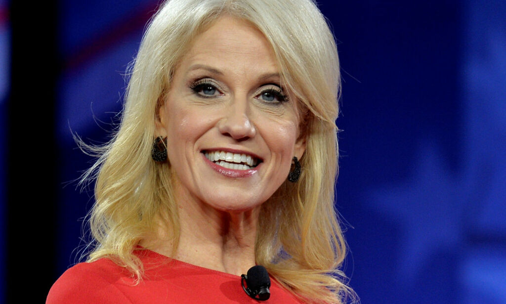 Det stormer rundt Trumps rådgiver - slik er Kellyanne Conway privat