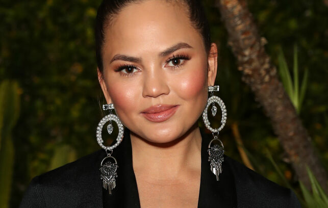 Chrissy Teigen avslører alkoholproblemer: - Skjemte meg ut foran en rekke folk som jeg virkelig respekterer