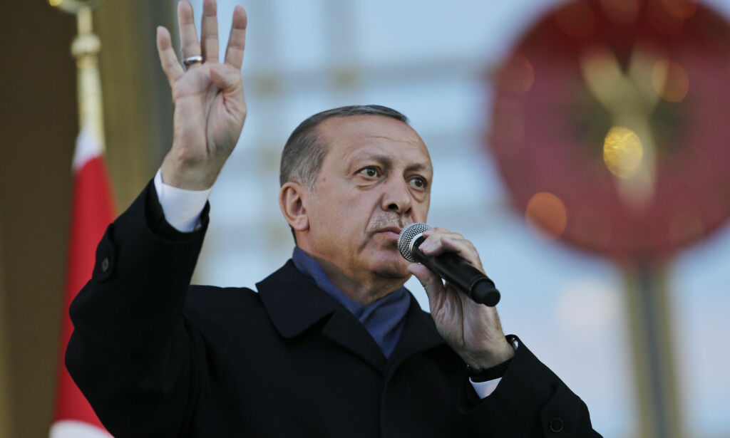 Erdogan avviser at grunnlovsendringene gjør ham til diktator: - Her har vi en valgurne. Demokratiet får sin styrke fra folket