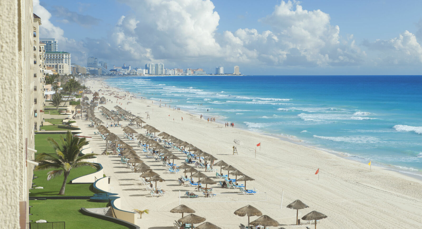 SPISTE LUNSJ: Knut var på ferie og koste seg i Cancun i Mexico da han oppdaget at kortet var borte. Foto: SCANPIX/SHUTTERSTOCK SPISTE LUNSJ: Knut var på ferie og koste seg i Cancun i Mexico da han oppdaget at kortet var borte. Foto: SCANPIX/SHUTTERSTOCK