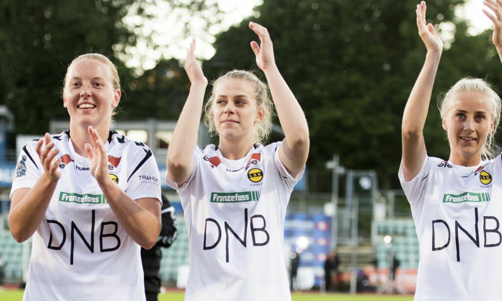 Historisk: Sponsor bryter med NFF - frir til kvinnefotball