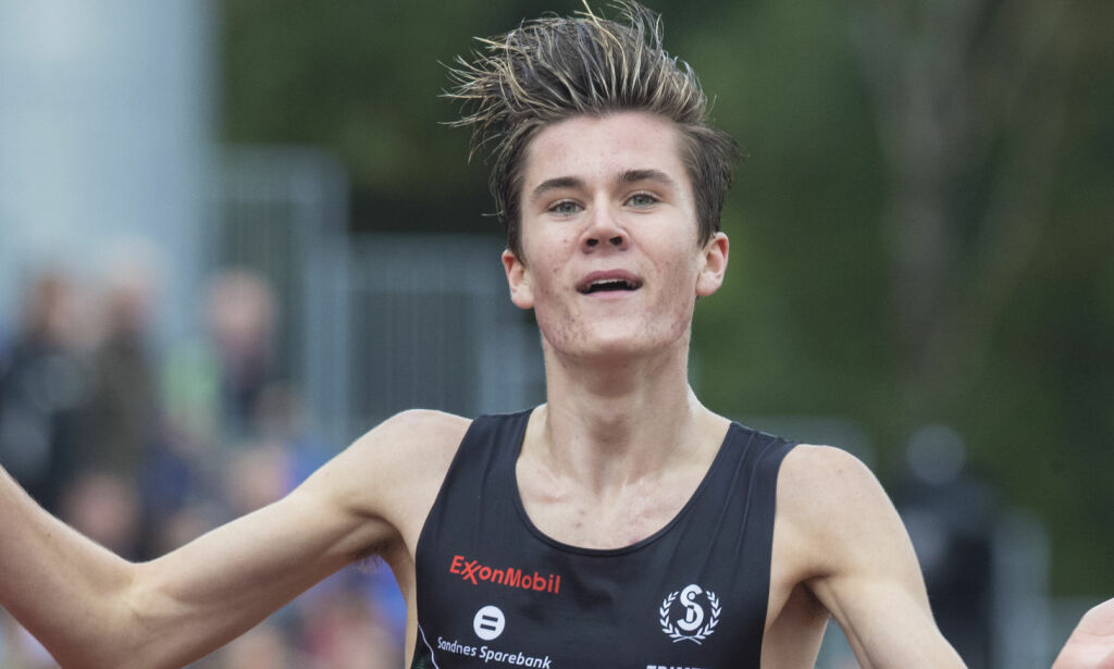 Jakob (16) ropte til publikum etter to medaljer på under én time:- Han er ikke sann den gutten