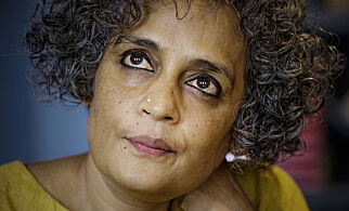 Arundhati Roy imponerer og briljerer, i sin første roman på 20 år