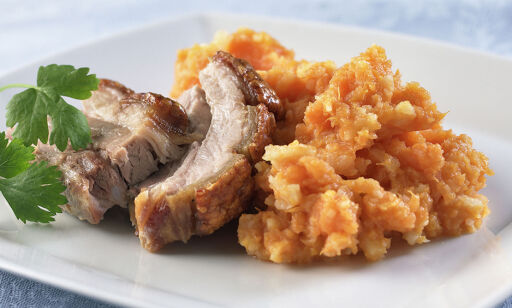 Sunn julemat: Rot-mos med ribbe