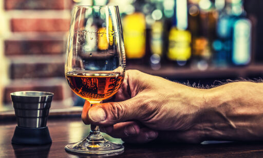 Tok festen av? Så lenge sitter alkoholen i kroppen