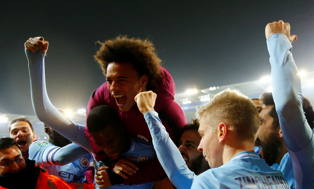 Neville advarer de andre lagene mot Citys overdrevne feiringer