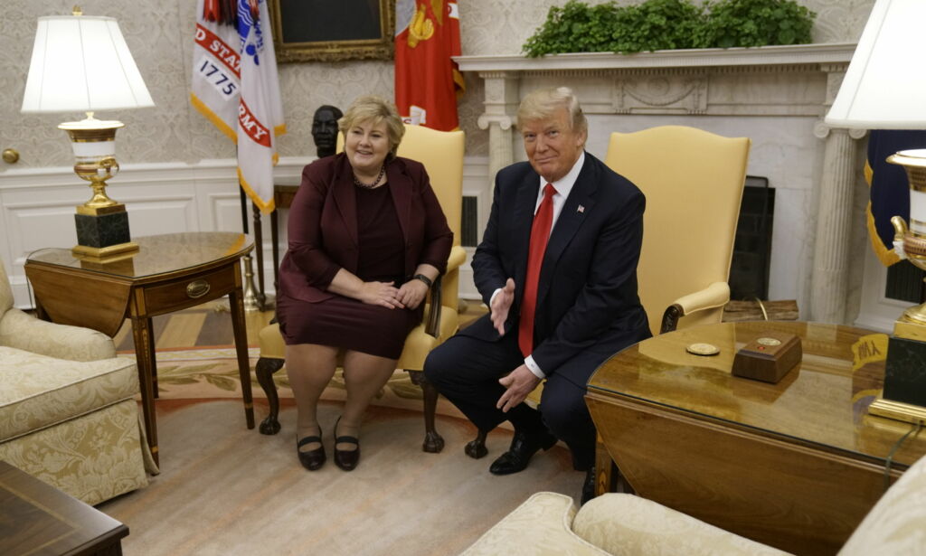 Trump spøkte med Erna:- Du må reise tilbake og sjekke dette med folkene dine