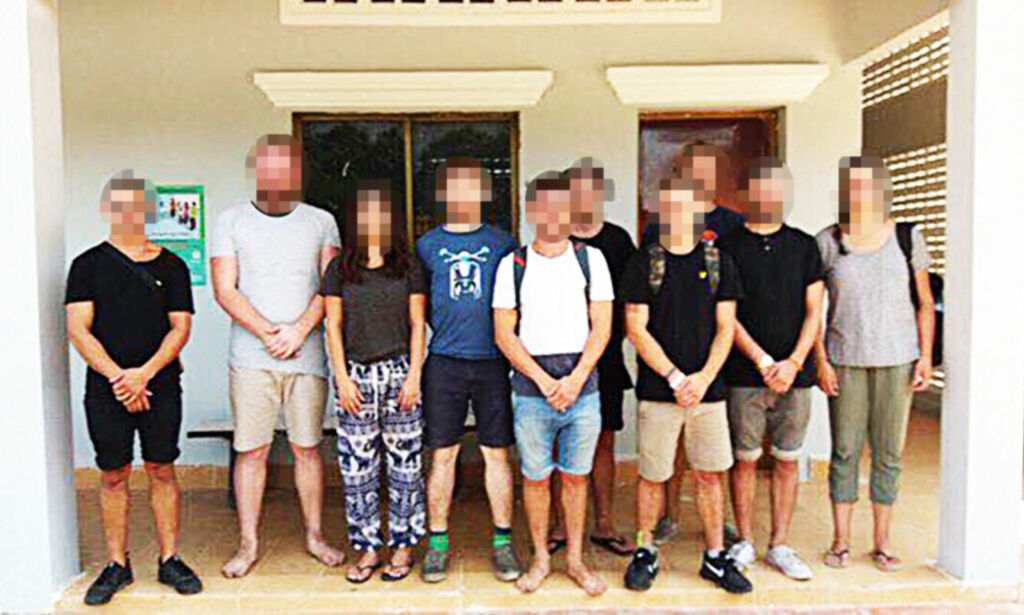 Advokaten til nordmann (22) som ble arrestert for «pornografisk dansing» i Kambodsja: - Han er uskyldig