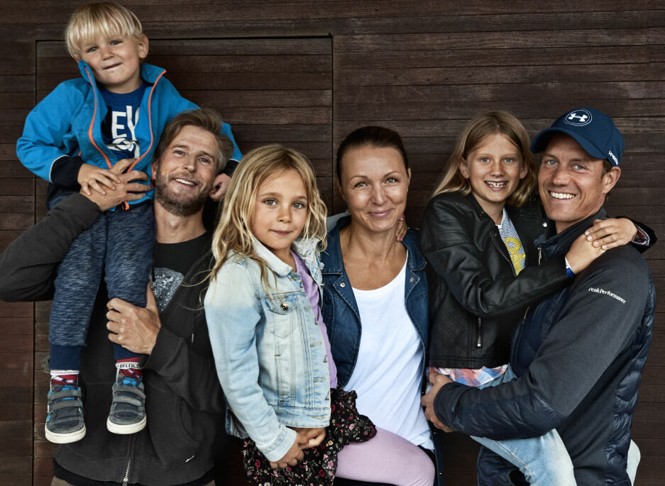 Luise bor sammen med ektemannen Jesper - og kjæresten Mads
