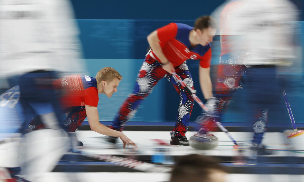 Norsk curlinghåp etter seier over Danmark