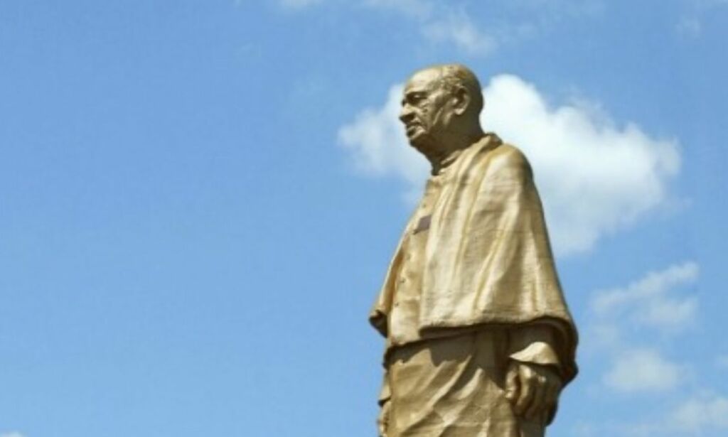 Verdens største statue blir dobbelt så høy som Frihetsgudinnen. Det skaper bråk
