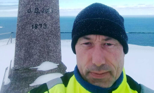 Tom (53) satt på Nordkapp i ti dager - kommer seg fortsatt ikke hjem