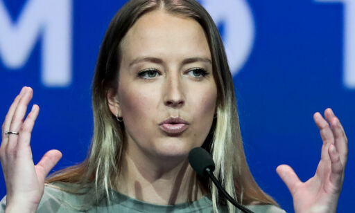 Unge Høyre-lederen med fem klimakrav til Erna