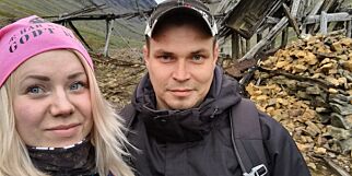 Gravide Charlotte druknet i gjeld. Så inviterte sjefen henne inn på kontoret