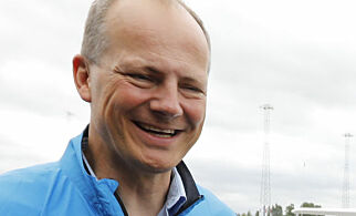 Ja til veivedlikehold, nei til Senterpartiets forfall