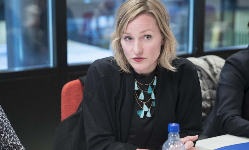 Våger ikke la SV-toppen sitte ved siden av Astrid Søgnen