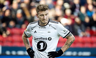 Derfor selger Bendtner huset: - Vi blir overvåket