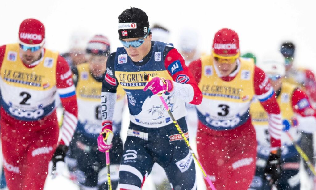 Klæbo spurtslo Ustjugov og leder Tour de Ski