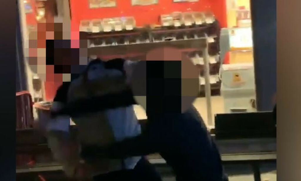Her blir Terjes sønn (22) utsatt for vold
